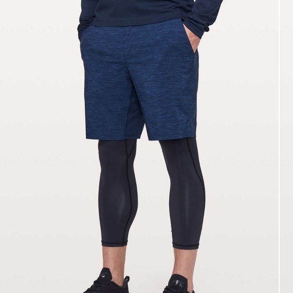 lululemon Men’s T.H.E. Short Linerless 9” Heather Iron Blue True Navy - Picture 3 of 16